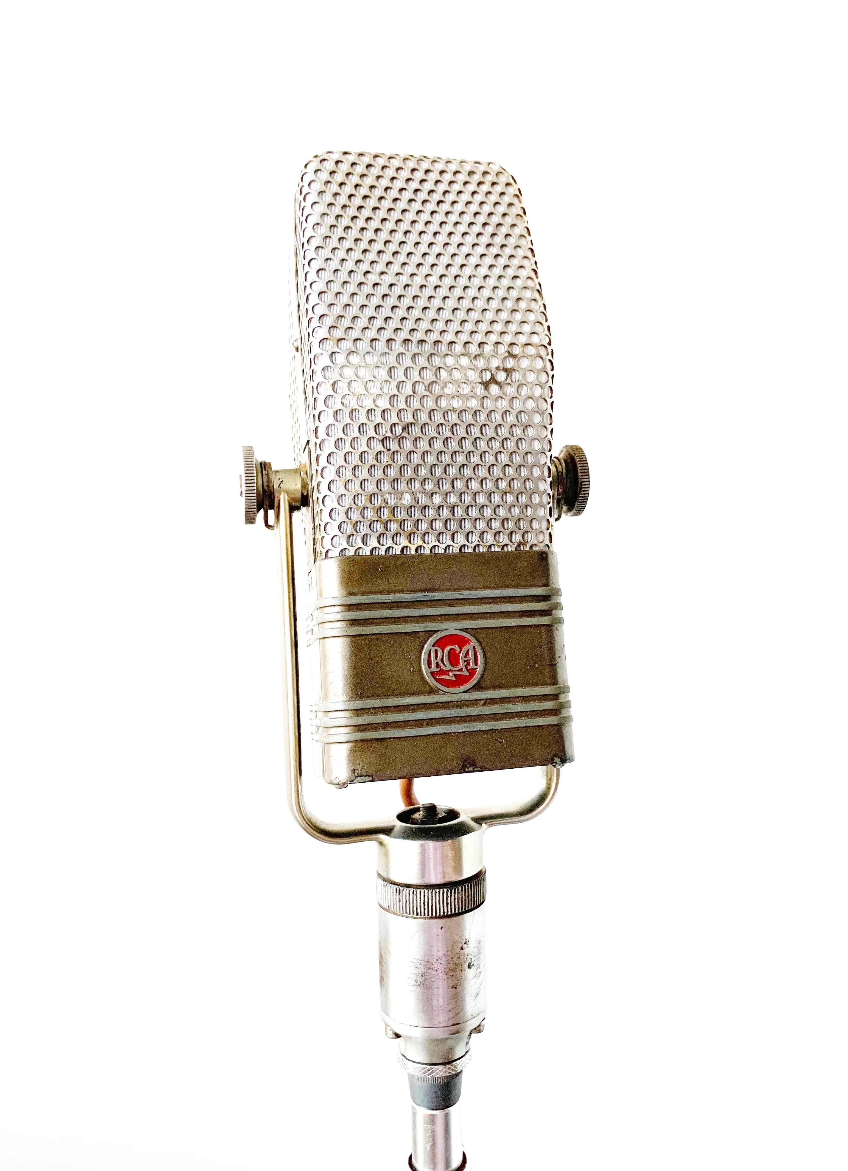 【名機】RCA 44-B歴史的名機！ 名機】RCA 44-B歴史的名機！ RCA Ribbon Microphone Shootout
