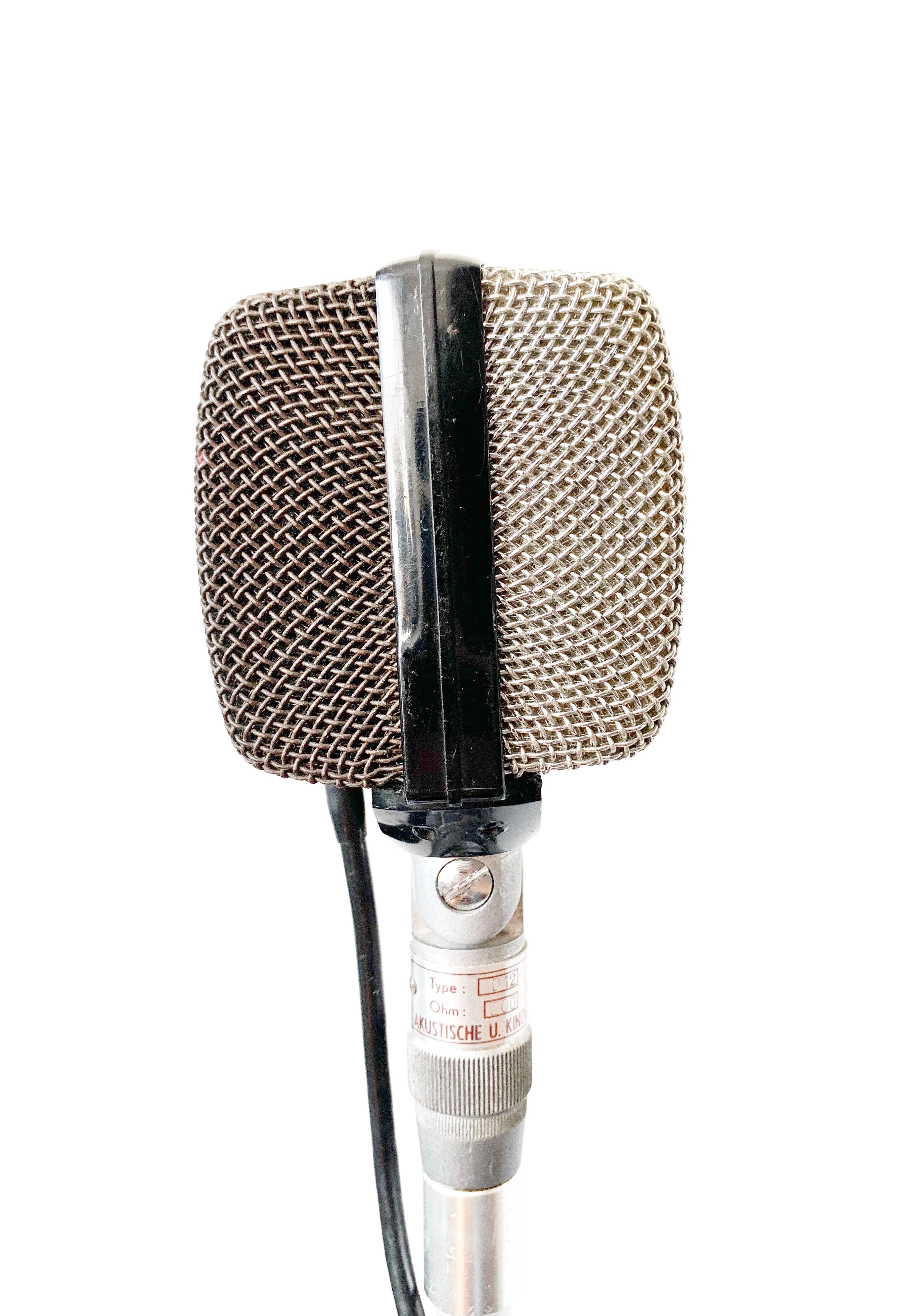 05 AKG D12 ビンテージ AKG D12 Dynamic Microphone – Cole Picks Vintage