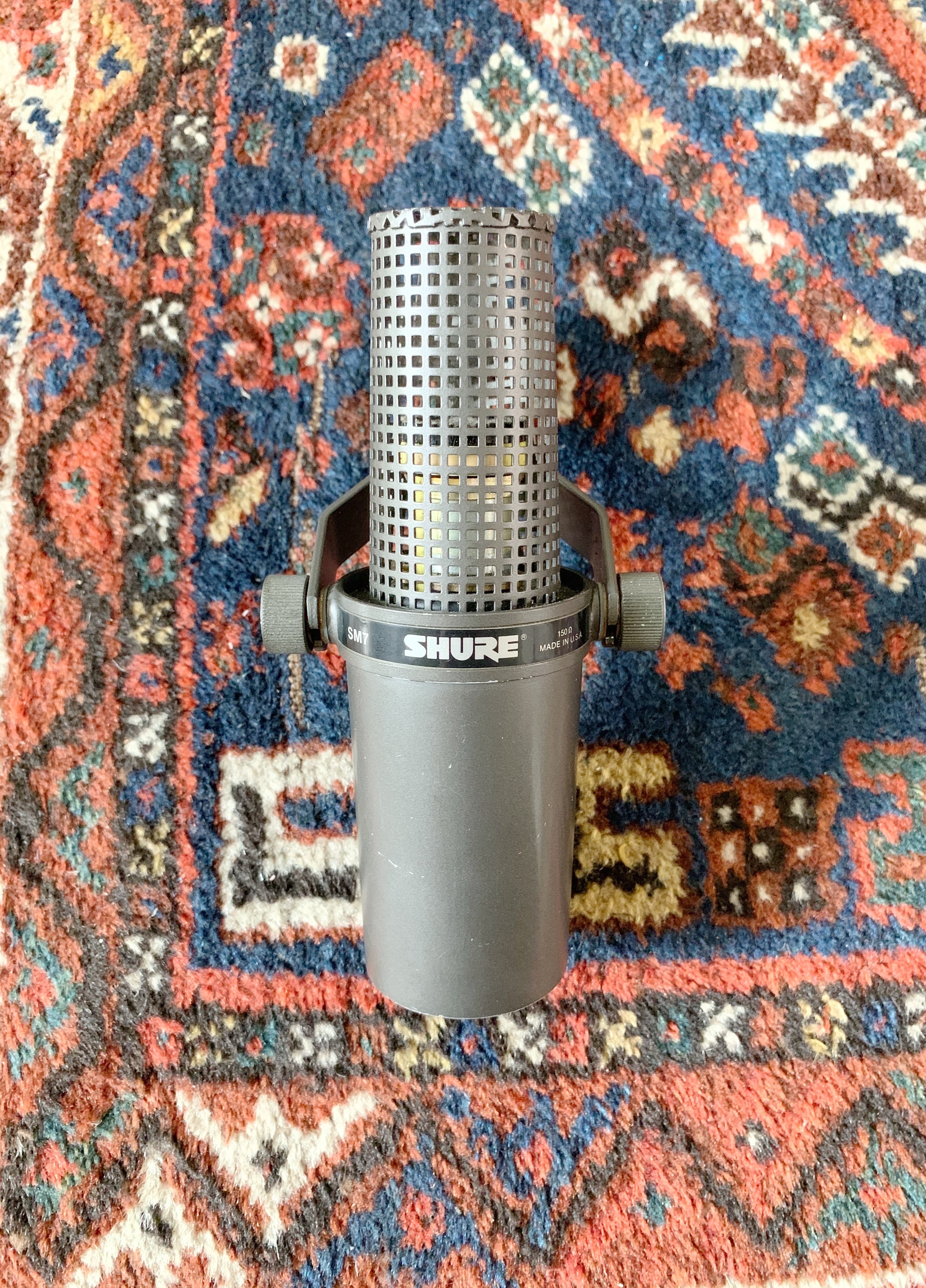 Shure SM7 Dynamic Microphone (Made In USA) – Cole Picks Vintage