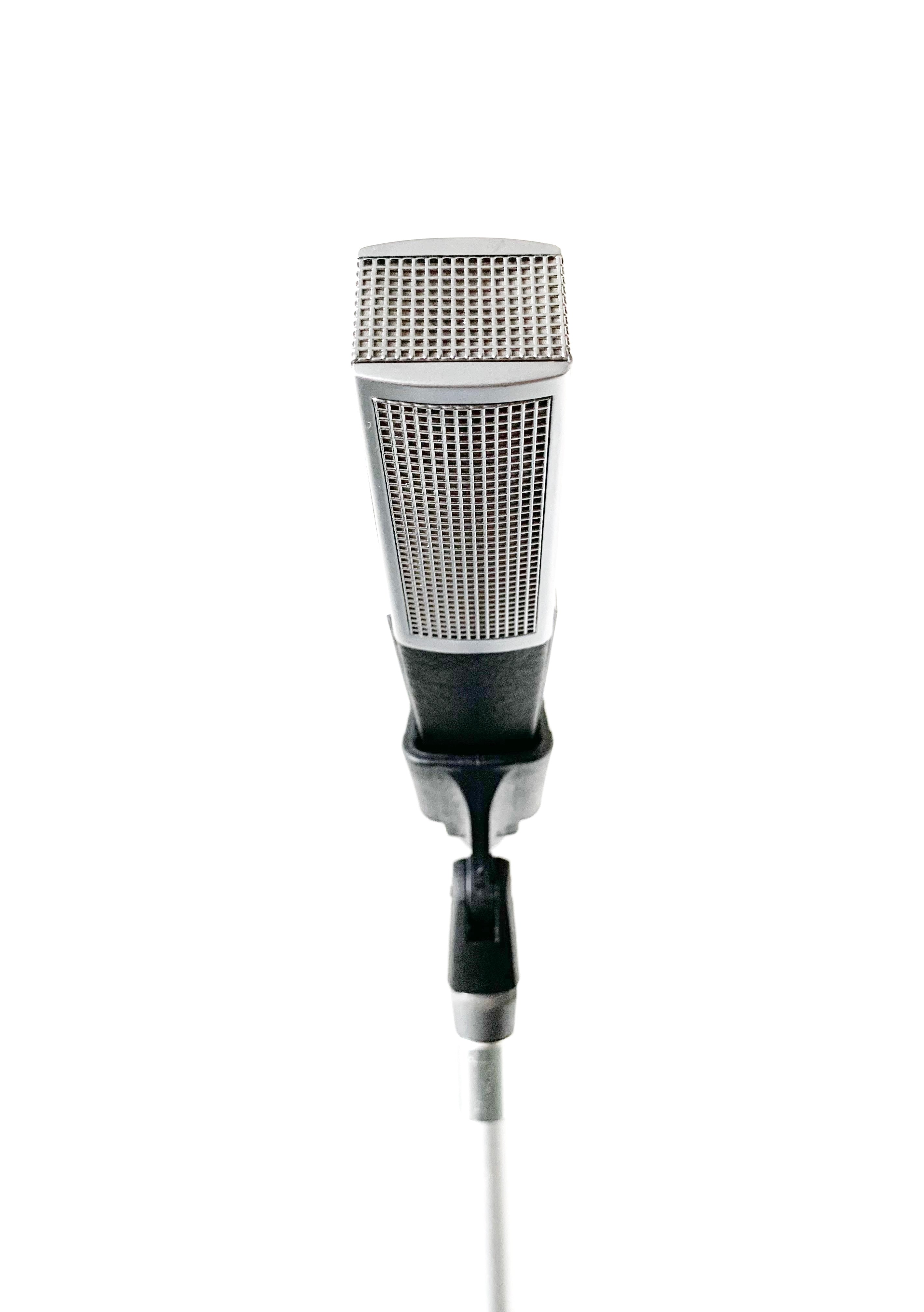 Sennheiser MD441-U Dynamic Microphone