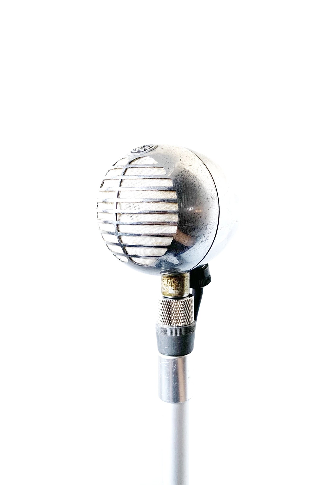 Alimentation pour microphone vintage Schoeps N60 à tester Alimentation pour microphone vintage Schoeps N60 à tester