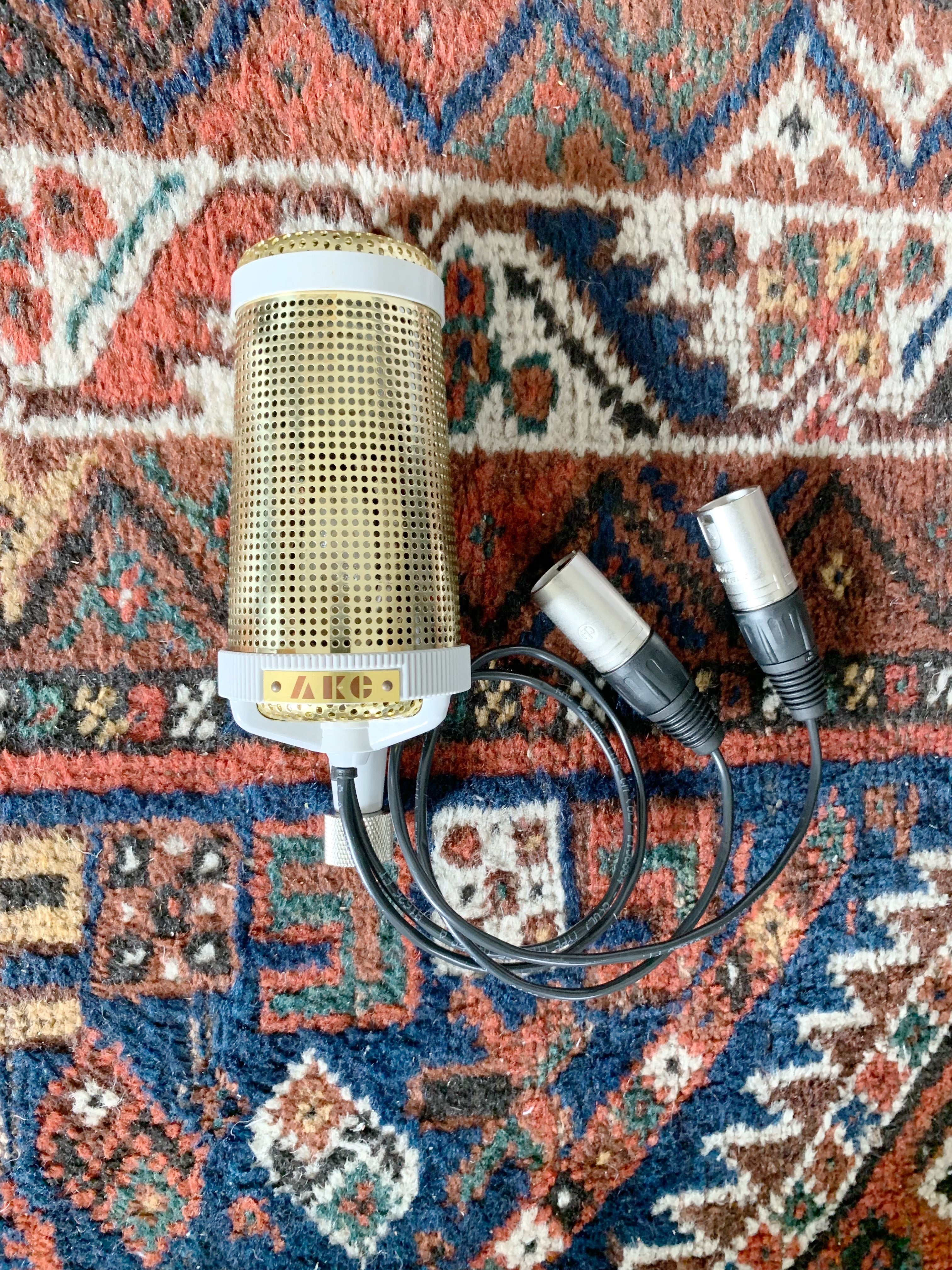 Akg d88 online